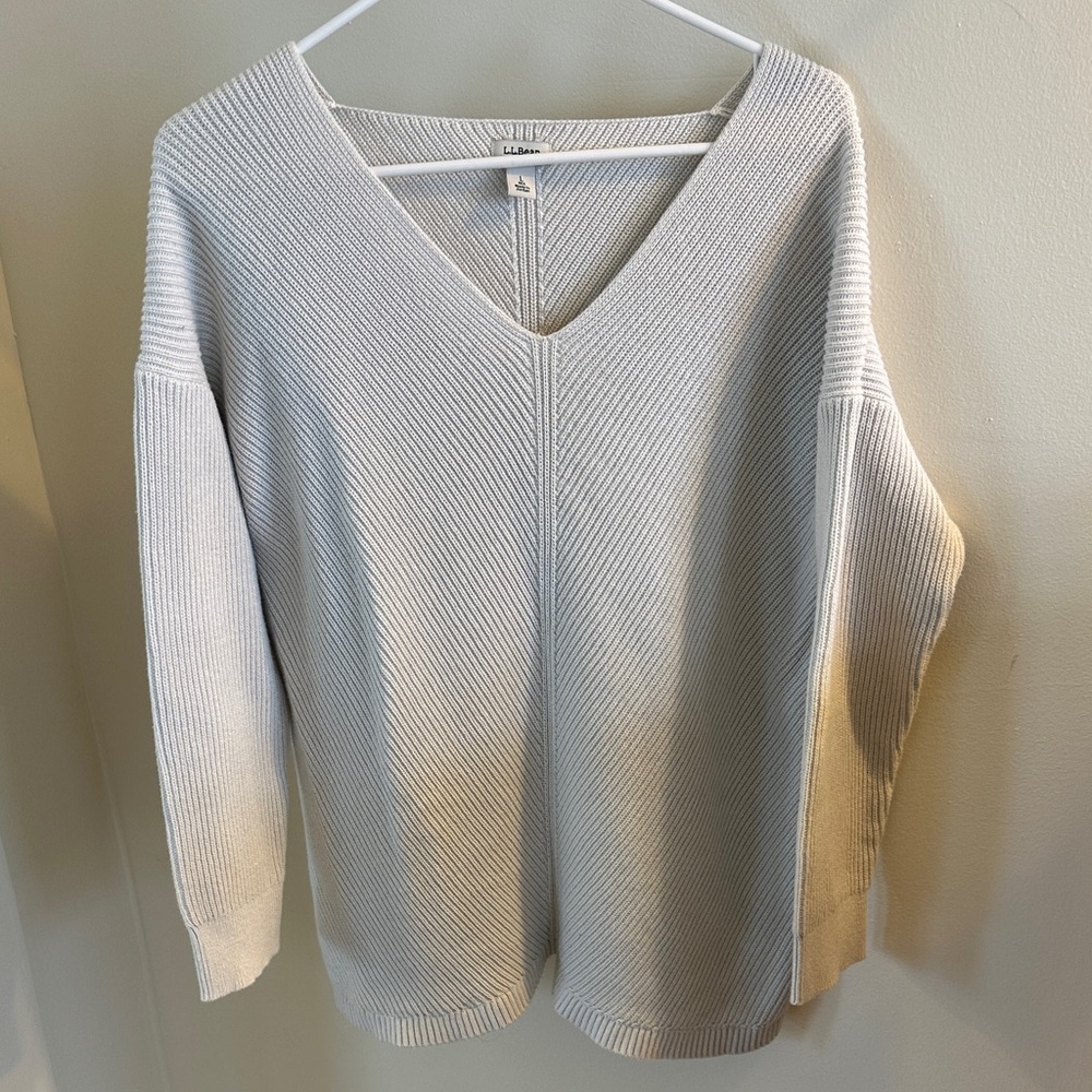 LL Bean V-Neck Ribbed Sweater - Cream